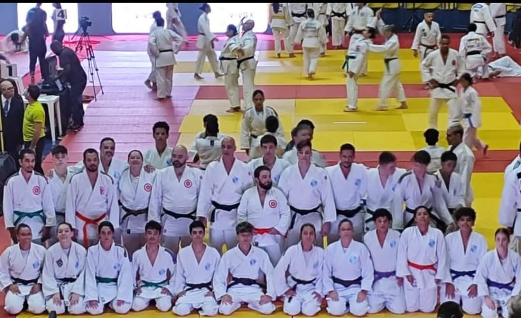 kata-de-sao-caetano-do-sul-no-abc-paulista-e-vice-campeao-da-copa-sao-paulo-de-judo-2025