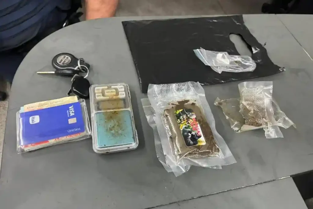 GCM de São Caetano prende homem e mulher por tráfico de drogas no Bairro Nova Gerty gcm-de-sao-caetano-prende-homem-e-mulher-por-trafico-de-drogas-no-bairro-nova-gerty