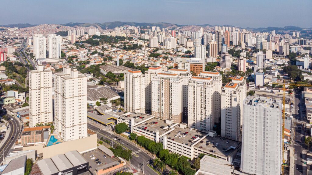 shopee-instalara-centro-de-distribuicao-em-sao-bernardo-e-ira-gerar-milhares-de-empregos