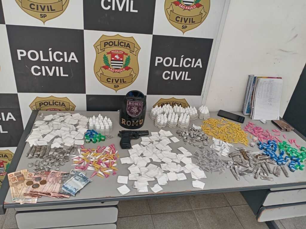 ROMU de São Bernardo prende dois por tráfico de drogas no Jardim Silvina romu-de-sao-bernardo-prende-dois-por-trafico-de-drogas-no-jardim-silvina