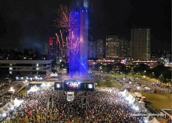 Dia 31 tem Apresentação da Virada no Paço Municipal de São Bernardo dia-31-tem-show-da-virada-no-paco-municipal-de-sao-bernardo