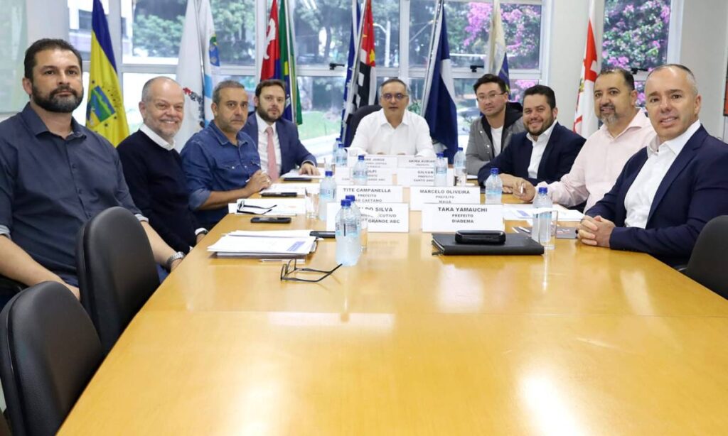Consórcio ABC avança em ações estratégicas regionais e oficializa celebração histórica consorcio-abc-avanca-em-acoes-estrategicas-regionais-e-oficializa-comemoracao-historica