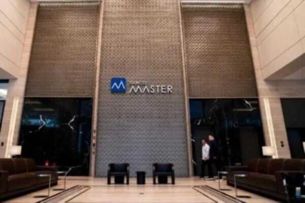 Master: FGC começa a ressarcir 150 mil clientes nesta segunda (19/1) master:-fgc-comeca-a-ressarcir-150-mil-clientes-nesta-segunda-(19/1)