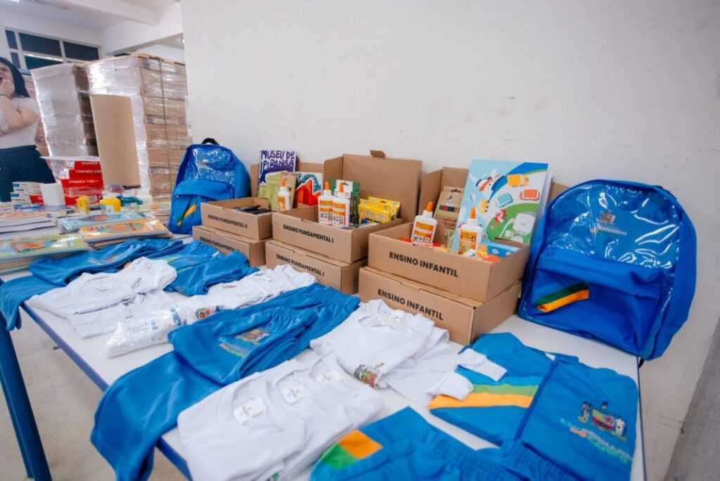São Bernardo investe R$ 36 milhões em uniformes e kits escolares sao-bernardo-investe-r$-36-milhoes-em-uniformes-e-kits-escolares