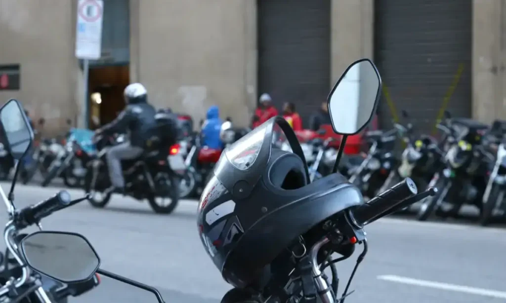 Detran-SP moderniza exames de CNH e abre agendamento para motofrete e mototáxi detran-sp-moderniza-exames-de-cnh-e-abre-agendamento-para-motofrete-e-mototaxi