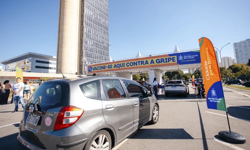 Prefeitura de São Bernardo preserva plano de drive-thru para vacinação contra Influenza prefeitura-de-sao-bernardo-mantem-esquema-de-drive-thru-para-vacinacao-contra-influenza