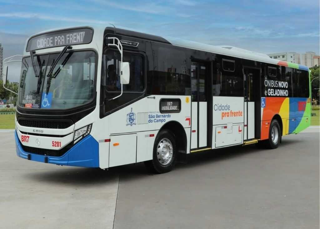 Pagamento com débito volta a funcionar nos ônibus de São Bernardo pagamento-com-debito-volta-a-funcionar-nos-onibus-de-sao-bernardo