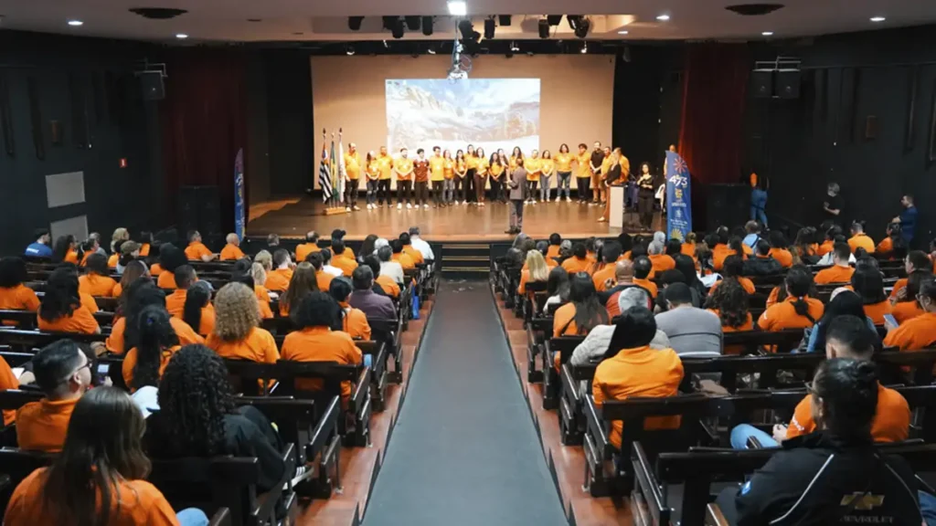Faculdade gratuita de São Bernardo aproxima 600 alunos do diploma universitário faculdade-gratuita-de-sao-bernardo-aproxima-600-alunos-do-diploma-universitario