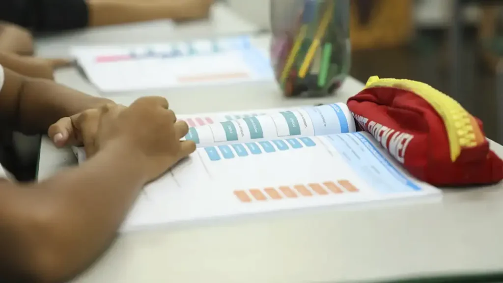 Escolas têm até 11 de setembro para conferir dados do Censo Escolar 2026 escolas-tem-ate-11-de-setembro-para-conferir-dados-do-censo-escolar-2026