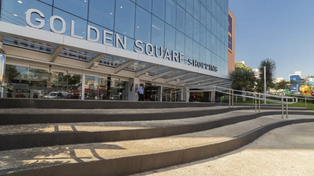 golden-square-recebe-bazar-farm-com-descontos-de-ate-50%